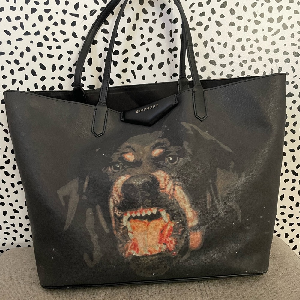 GIVENCHY TOTE